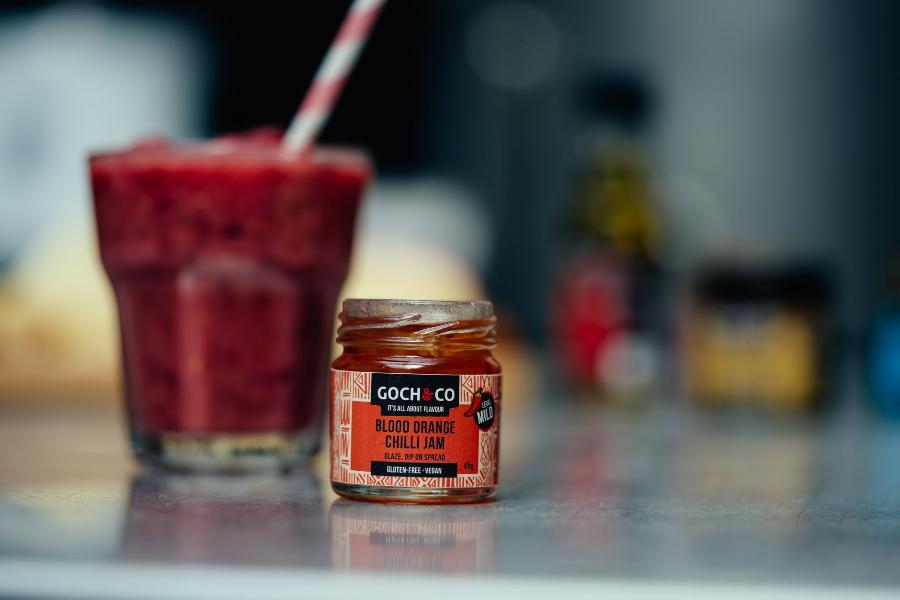 
                  
                    Quick Strawberry, Kiwi and Blood Orange Smoothie. Serves 4. Ingr. - 100g Kiwi, 250g Strawberries, 250g Yogurt, 2 tbsps Blood Orange Chilli Jam, 150g ice. Blend ingredients until smooth, add ice and pulse until crushed. Serve and garnish with mint sprigs.
                  
                